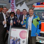 Blutdruck in Ordnung? Schon gleich zu Beginn der Messe EK LIVE machte Beurer mit Blaulicht auf sich aufmerksam. Blutdruck in Ordnung? Schon gleich zu Beginn der Messe EK LIVE machte Beurer mit Blaulicht auf sich aufmerksam.