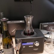 Wein in minutenschnelle dekantieren: Gastroback zeigte eine spannende Lösung. Wein in minutenschnelle dekantieren: Gastroback zeigte eine spannende Lösung.