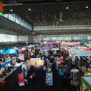 Ein Blick in die mit Austellern gut gefüllte Halle 6 auf dem Düsseldorfer Messegelände. Ein Blick in die mit Austellern gut gefüllte Halle 6 auf dem Düsseldorfer Messegelände.