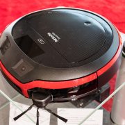 Miele Start für den Saugroboter Scout RX2. Miele Start für den Saugroboter Scout RX2.