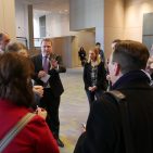 Die von der EK/servicegroup betreute europäische Besuchergruppe wurde herzlich vom Messemanagement begrüsst. Die von der EK/servicegroup betreute europäische Besuchergruppe wurde herzlich vom Messemanagement begrüsst.